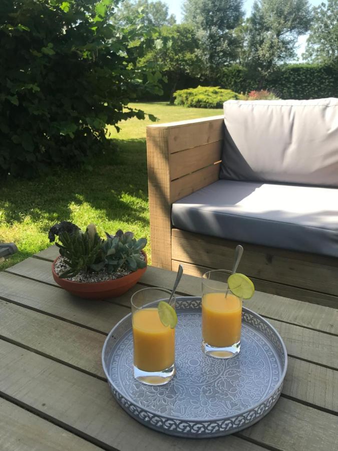 Logis De Pierre Levee Bed and Breakfast Bessines Εξωτερικό φωτογραφία