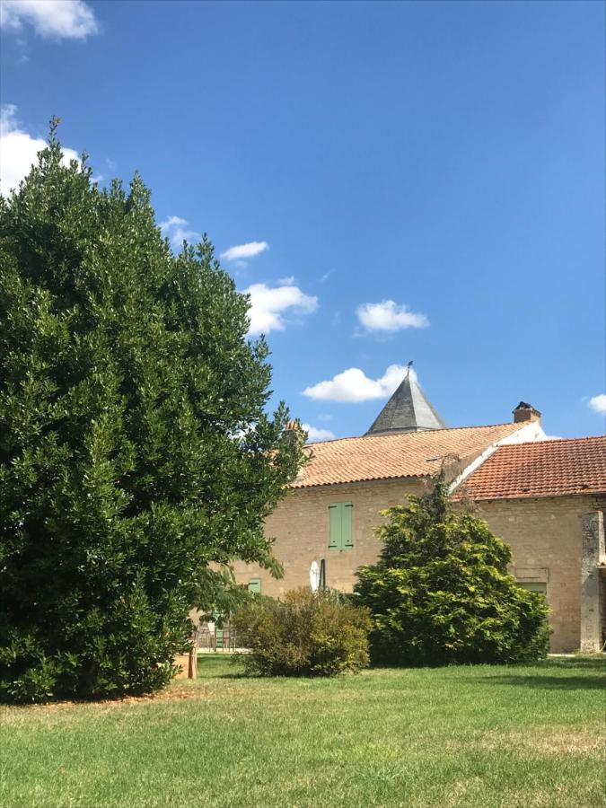 Logis De Pierre Levee Bed and Breakfast Bessines Εξωτερικό φωτογραφία