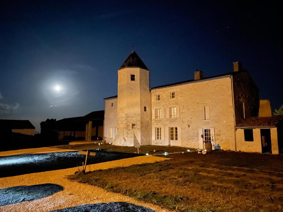 Logis De Pierre Levee Bed and Breakfast Bessines Εξωτερικό φωτογραφία